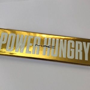 MAC Power Hungry Eyeshadow Palette